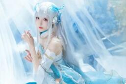 英雄联盟手游地上扔问号玩法解析与实战思路